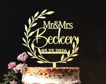 Classic wedding Cake Topper, Personalized last name topper for wedding, Wreath Cake topper design your own cake topper, Cake Topper Wedding
