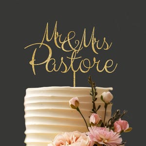 Personalized Country Wedding Cake Topper, Custom Couple Cake Topper for Weddings, Rustic cake topper for any party, Anniversary Cake toppers
