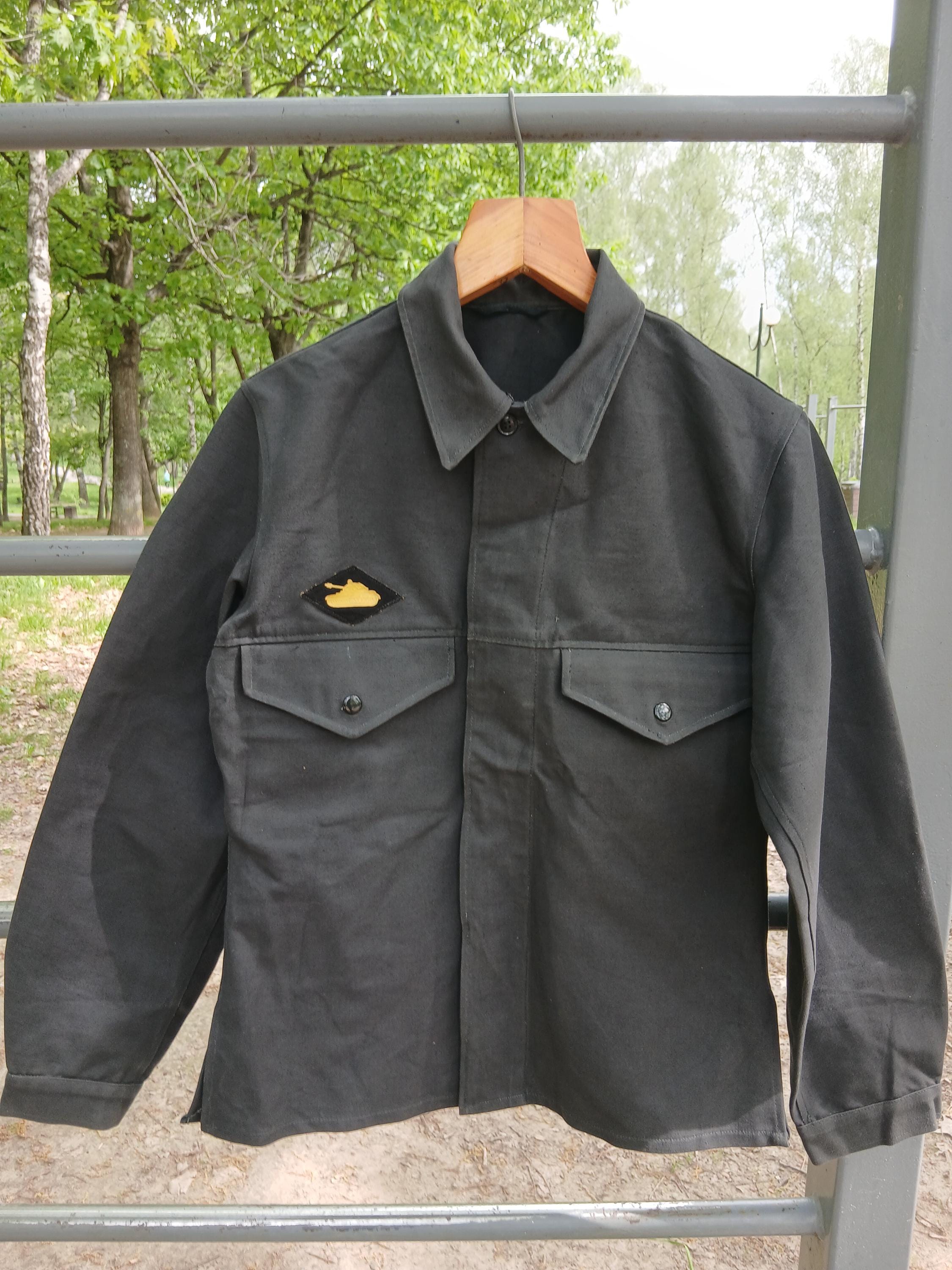 ソ連軍戦車兵用夏用ジャケット。新品。1984年製、放出品。ソ連軍の制服