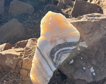 Cristal de esquisto cebra y calcita naranja: piedra purificadora de chakras
