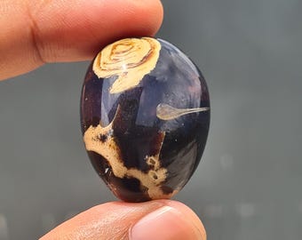 Indonesian Amber Tumbled Stone – Authentic Fossilized Resin Crystal, Earthy Yellow Gem for Jewelry & Crafts