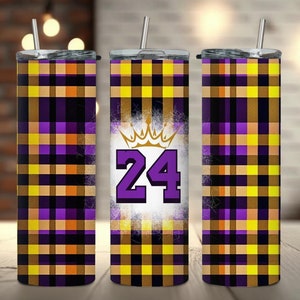 Kobe Bryant # 24, Los Angeles Lakers, Lila und Gelb 20 Unzen Tumbler Wrap Sublimationsdesign, sofortiger digitaler Download PNG / JPG
