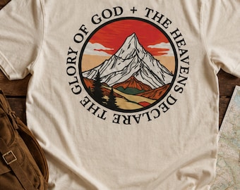 Camiseta com estampa de montanha, camiseta cristã para atividades ao ar livre, vestuário religioso unissex, camiseta com versículo bíblico sobre a natureza, presente para trilhas e acampamentos, roupa religiosa