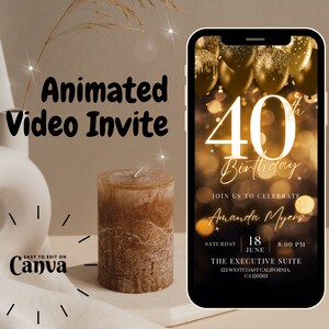 Op de afbeelding: Een gouden en zwarte geanimeerde video-uitnodiging voor een 40e verjaardagsfeest. De uitnodiging heeft een gouden achtergrond met gouden ballonnen en een groot wit nummer 40. De tekst "40e verjaardag" is geschreven in een cursief schrift. De uitnodiging bevat ook de naam "Amanda Myers", de datum "zaterdag 18 juni", de tijd "20:00 uur" en de locatie "The Executive Suite, 123 Westcoast California, CA 120563".