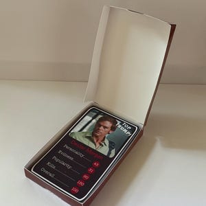 Regalo novedoso de Top Trumps inspirado en Dexter, programa de televisión Showtime, juego de cartas Dexter Morgan, cumpleaños, Navidad, Día del Padre