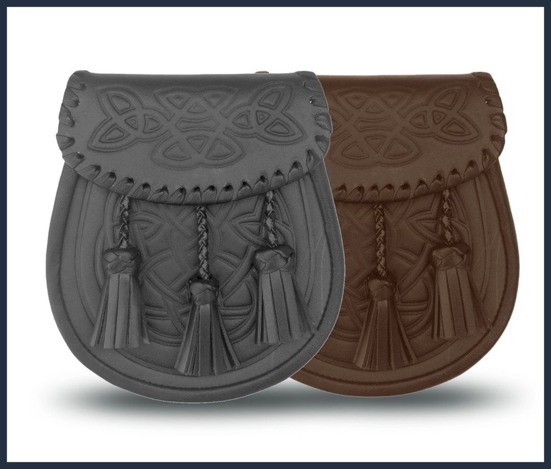 Black or Brown Grained Leather Sporran With Thistle Flower Badge