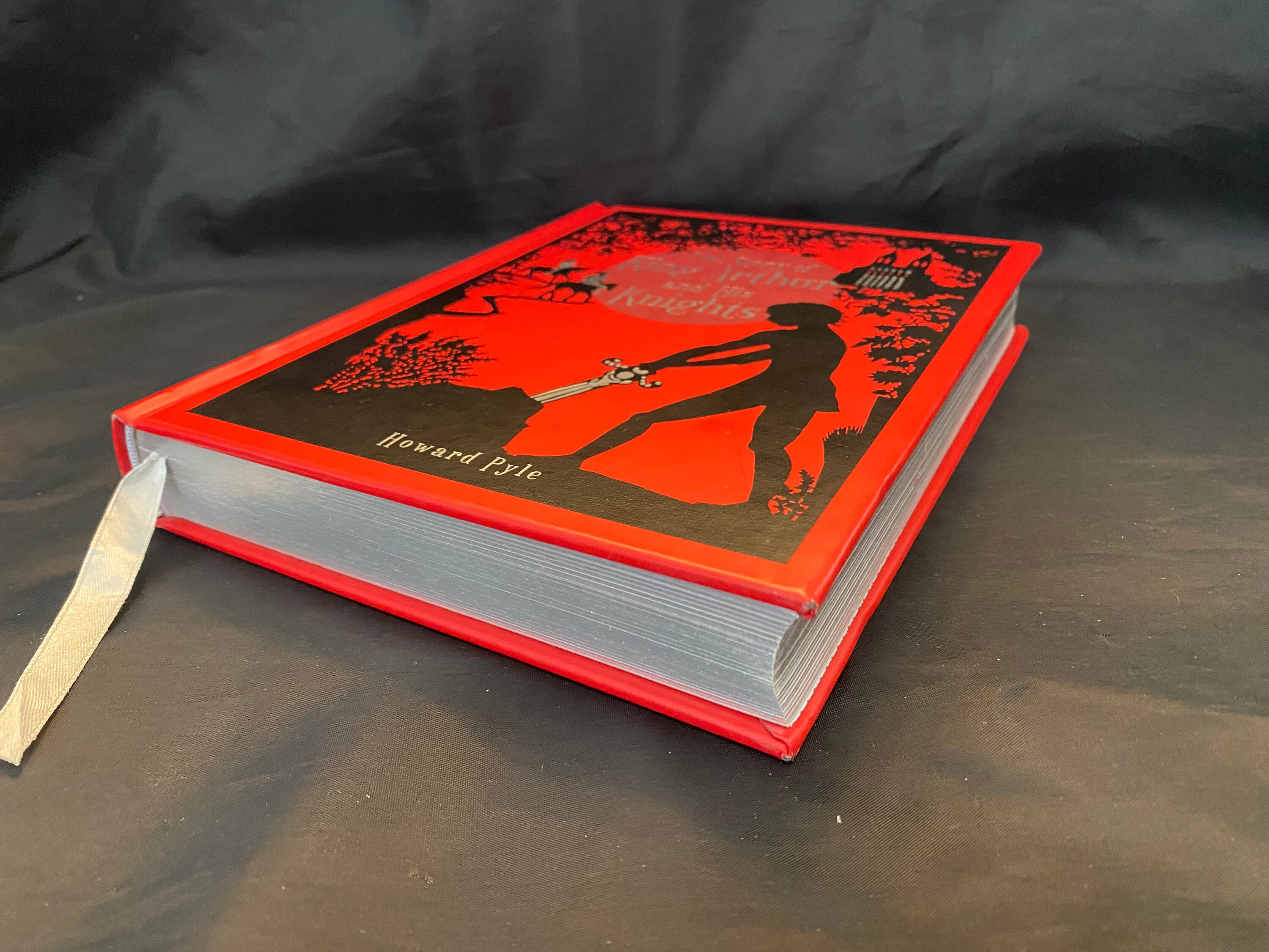 The Story of King Arthur and His Knights - Howard Pyle - Barnes & Noble ...