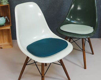 Eames felt seat cushion made of 100% wool felt, two-tone