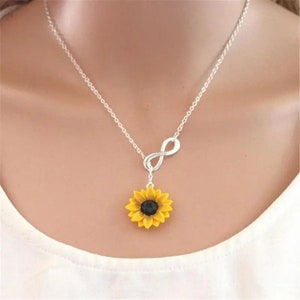 Sunflower Infinity Necklace, Sunflower Necklace, Bridal Sunflower Bridesmaid Necklace