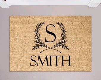 Housewarming Gift / Family Name Doormat / Personalized Doormat / Closing Gift / Custom Family Welcome Mat / Wedding Gift / Personalized Gift