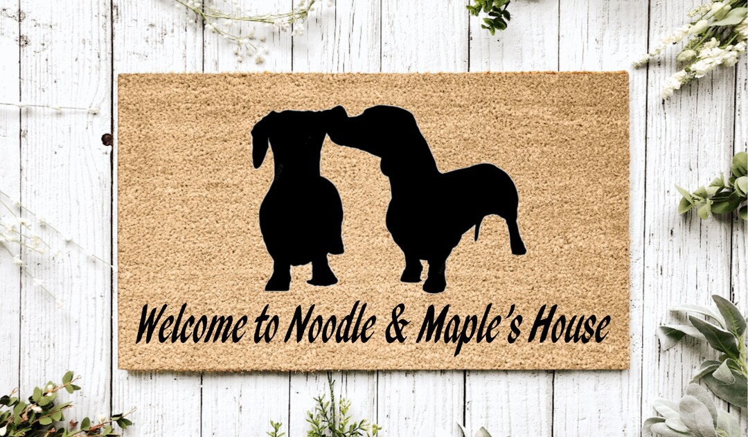 Dachshund Doormat /housewarming Gift /family Name Doormat /personalized