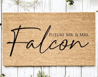 Mr. & Mrs. Mat / Family Name Doormat / Personalized Doormat / Closing Gift / Custom Family Welcome Mat / Wedding Gift / Personalized Gift