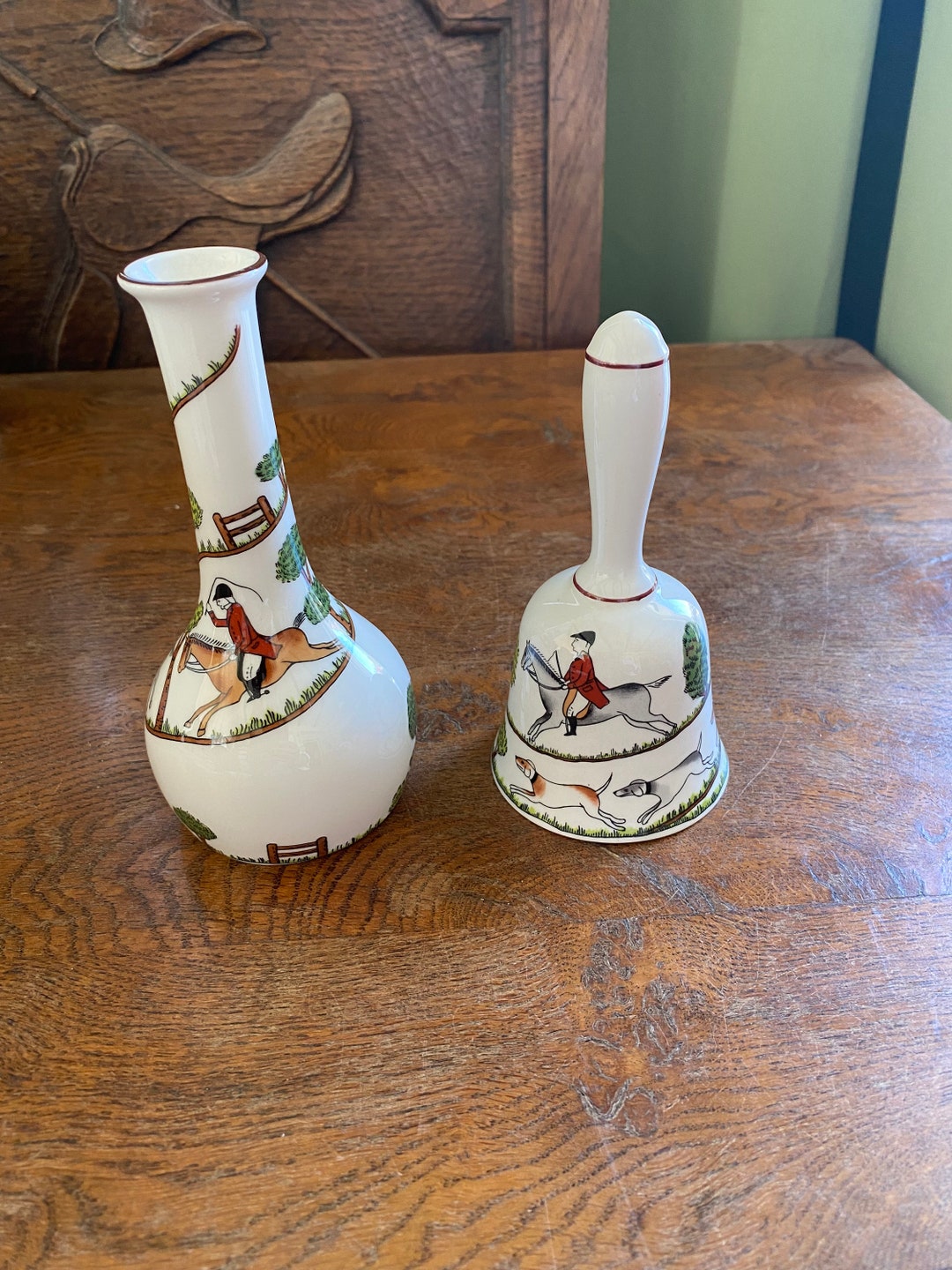 Two Pieces of Coalport Fine Bone China Hunting Scene Pieces. Pin Tray ...