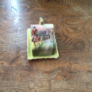 Fabulous Vintage Fox Hunting Scene Babaria Royal Bayreuth Porcelain Miniature Cheese Dish.