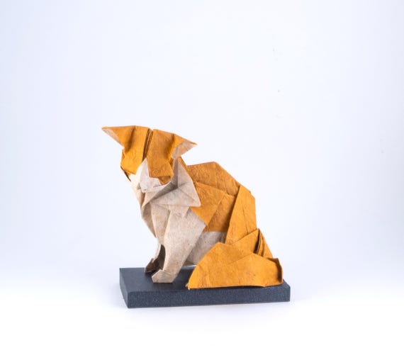 Figurine de chat en origami - France