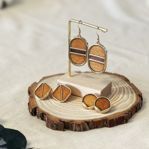 geometrische Ohrringe aus Naturholz, Naturschmuck minimalistisch, Holzschmuck handgefertigt, Holzohrringe geometrisch, Anhänger Holz Damen