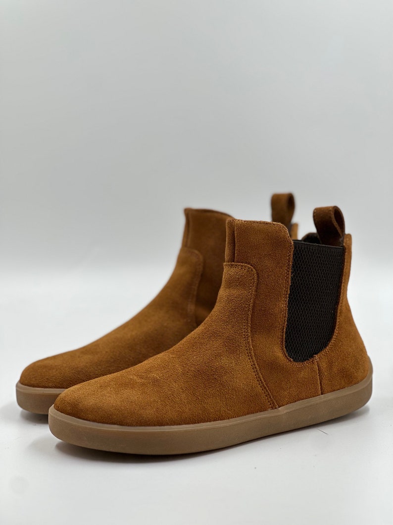 Barefoot Chelsea Boot Be Lenka Entice Neo Sued image 3