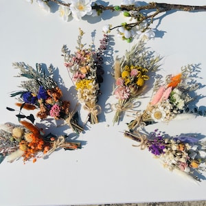 Natürliche Boho Mini getrocknete Blumenstrauß, getrockneter Blumenstrauß Blumenarrangement, handgemachter Blumenstrauß, Hochzeitsblumen, Wohnkultur, Wanddekor, Geschenk zu Hause
