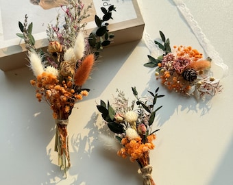 Ramo rústico de flores secas: decoración de boda bohemia