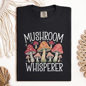 Maglietta con funghi magici, maglietta Cottagecore, maglietta Goblincore, maglietta con micologia, maglietta per amanti dei funghi, maglietta ispirata alla natura, regalo per micologi