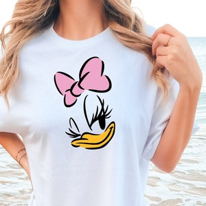 Daisy Duck Face, Daisy Duck Tshirt | Daisy Duck Shirt, Daisy Duck Tee, Daisy Head Tshirt