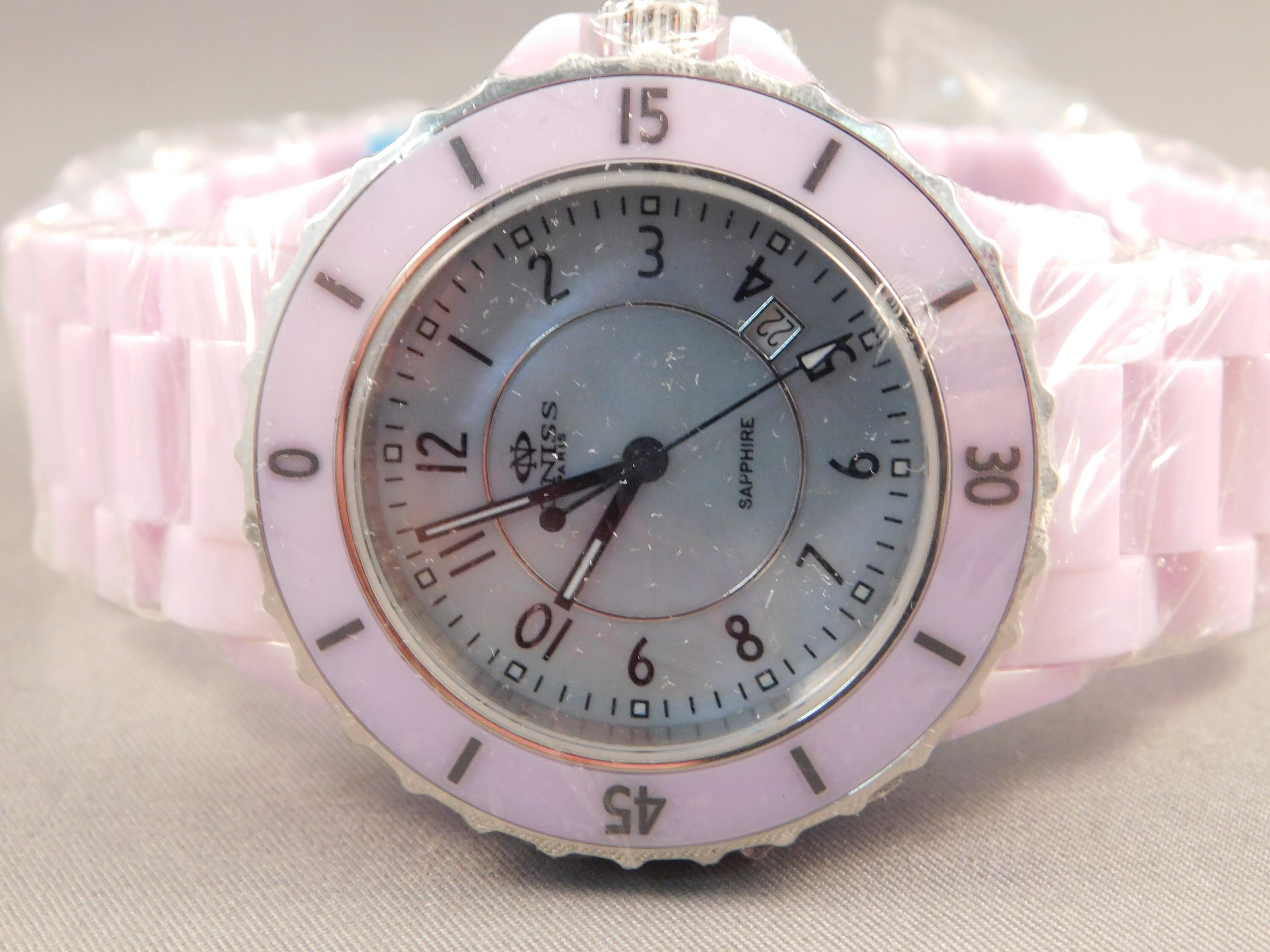 Oniss Paris women watch pink pearl Oniss Paris 3ATM Women main image 4