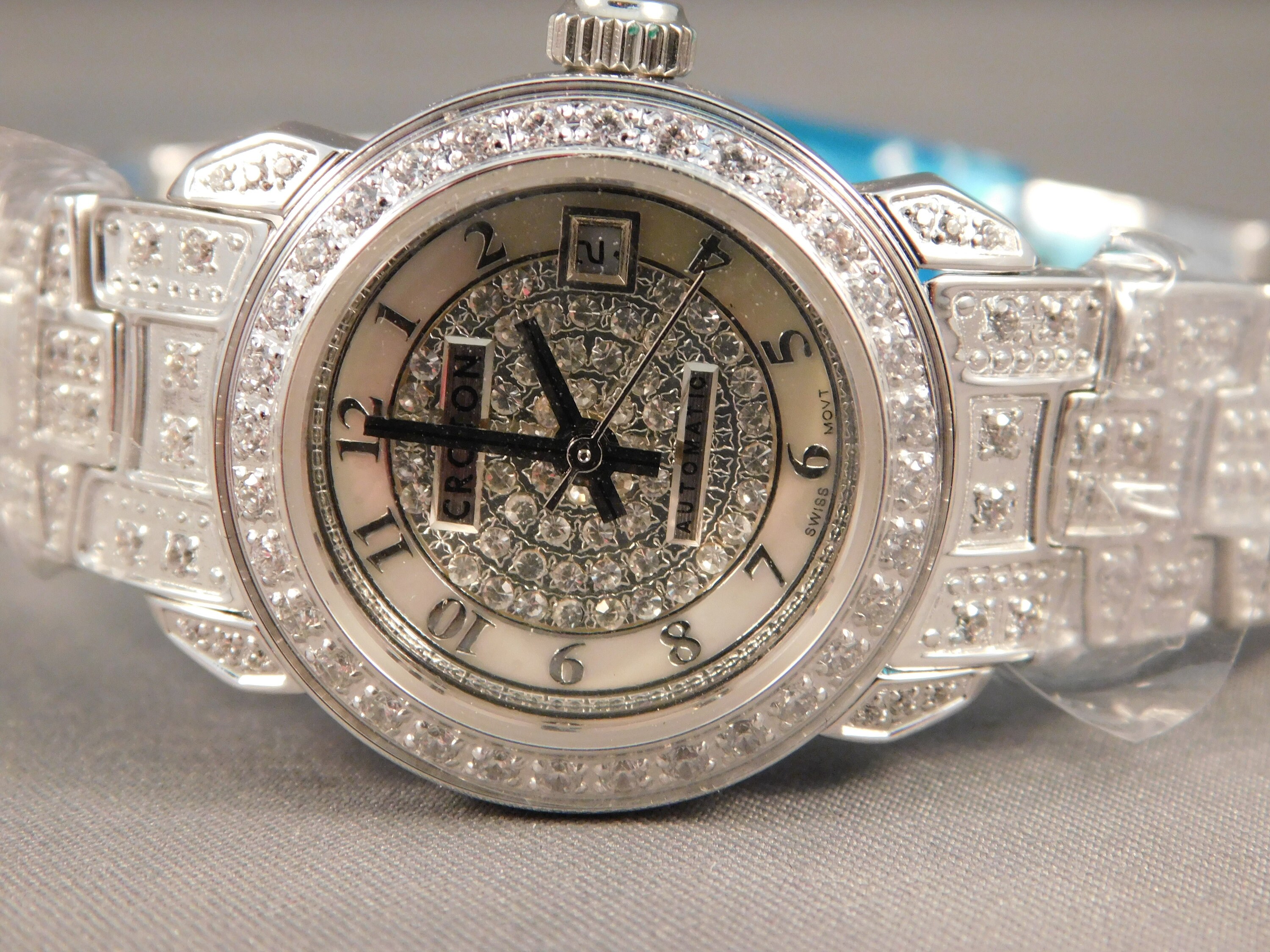 Croton Ladies Silvertone Swiss Quartz \