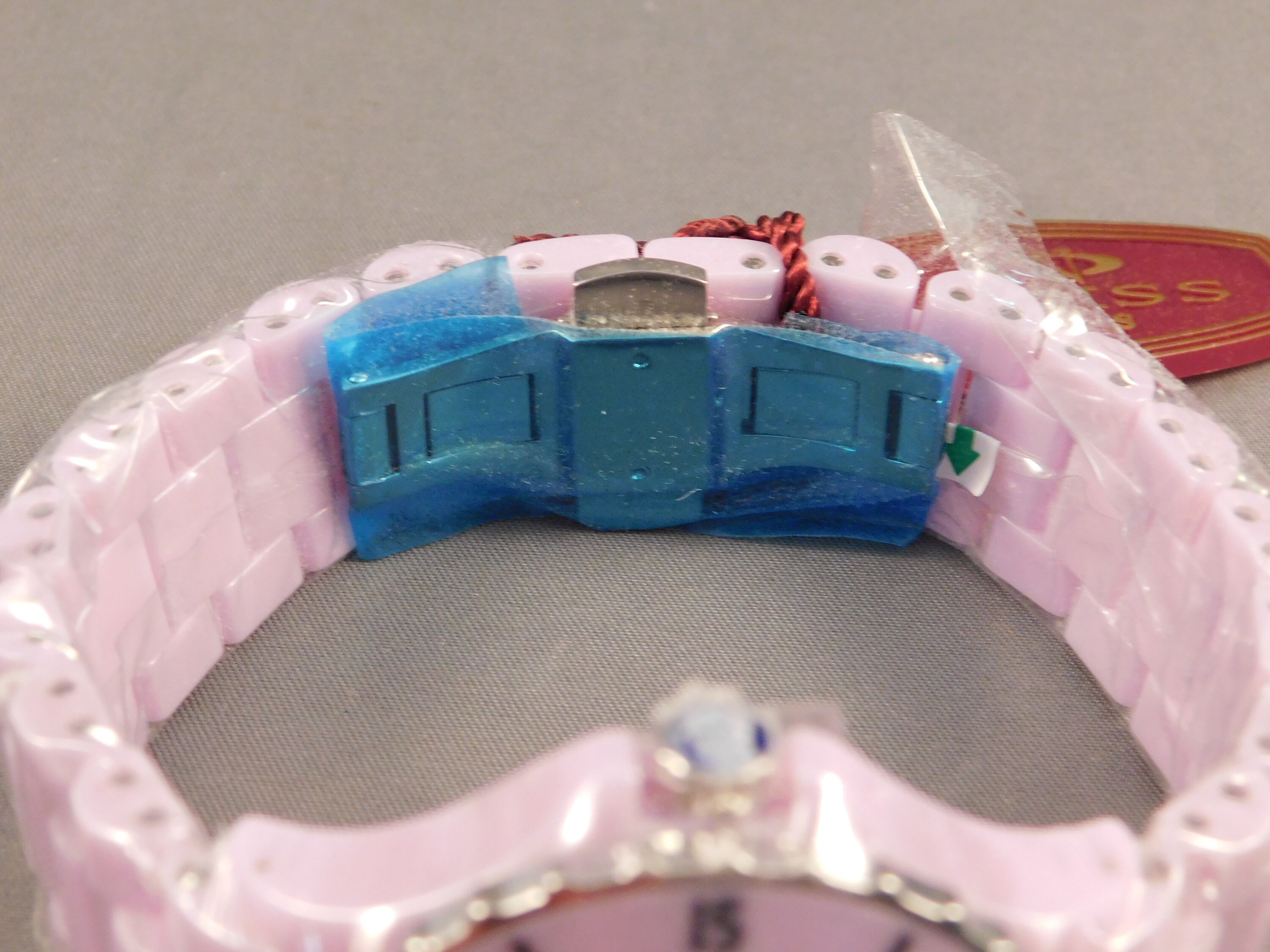 Oniss Paris women watch pink pearl Oniss Paris 3ATM Women main image 3