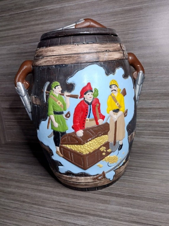 Vintage 70s Pirate Ceramic Barrel Cookie Jar Cani… - image 1