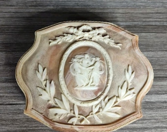 Vintage Incolay Stone Pink Kissing Lover Cameos Jewelry Trinket