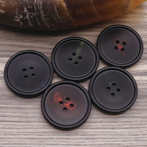100Pcs 15/18/20/23/25/28/30mm Dyeing Cow Horn Buttons for Sweater Jacket Shirt Skirt Suit Coat Dress, Red/Blue/Green 4-hole Buttons
