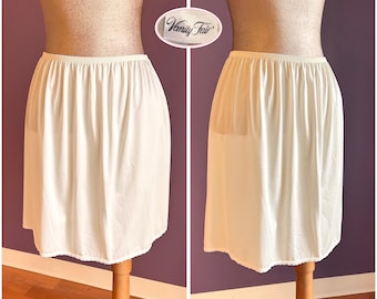 Falda lencera blanca sencilla Vanity Fair vintage de los 90, talla S