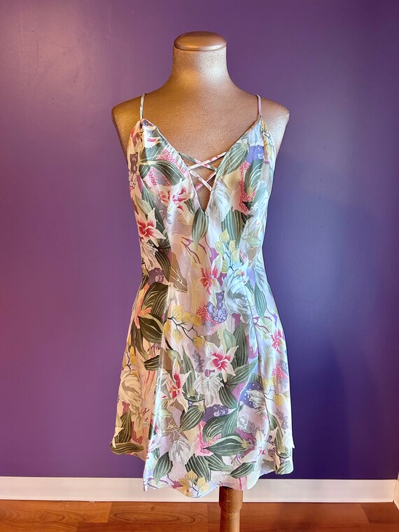 Vintage 90s Victorias Secret Beautiful Floral Slip