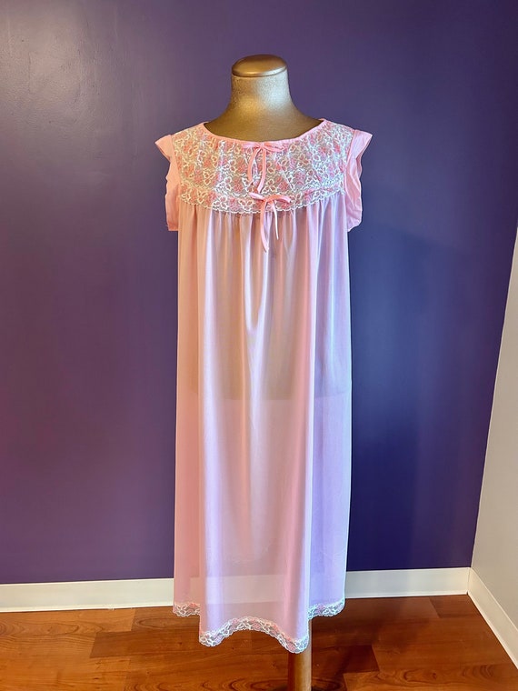 Vintage 70s Pink Lace Slip / Nightgown - image 1