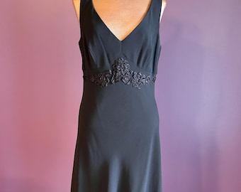 Vintage 90s Patra Elegant Black Sleeveless Dress with Rose Detailing