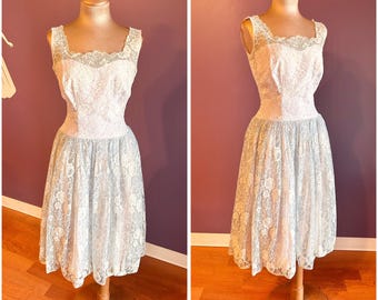 Vintage 60s Beautiful Handmade Sleeveless Lacy Formal Light Blue Prom Dress S M