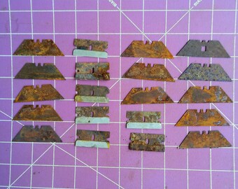 75 Assorted Rusty Bent Crooked Nails Mixed Found Objects Assemblage ...