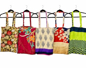 Veel gerecyclede sari-zijden draagtassen | Handgemaakte boho-Indiase vintage markttassen