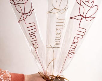 Rosa di filo personalizzata per la festa della nonna, un fiore eterno per la nonna con il suo nome, soprannome o una parola, un ricordo dei suoi nipoti