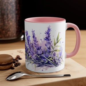 Lavendel koffiemok, Flower Tea Cup, Accent Mug, Nature Lover Gift, Floral Theme