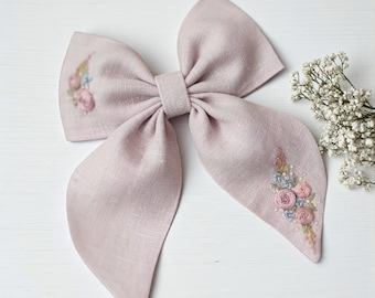 Pinza para el cabello vintage con lazo rosa bordado a mano, lazo floral para el cabello, lazo de lino hecho a mano, lazo de tela para el cabello, regalo de accesorios para el cabello