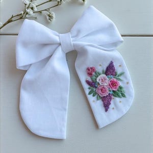 Flower Bouquet Hand Embroidered Linen Hair Bow, Girl School Bow Tie, Floral Linen Hair Bow, Fabric Hair Bow, School Accessories Gift