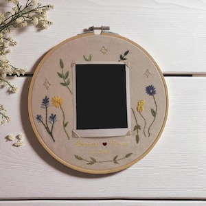 Benutzerdefinierte Stickerei Polaroid-Fotorahmen, handgemachter Sofortbild-Kamera-Rahmen, handbestickter Instax Mini-Rahmen, Erinnerungs-Andenken-Geschenkidee