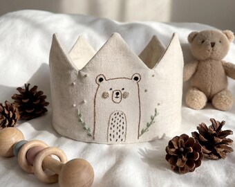 Personalized Linen Baby Bear Crown, Bear Embroidery Birthday Hat, First Birthday Outfit, Neutral Toddler Crown, Handmade Baby Shower Gift