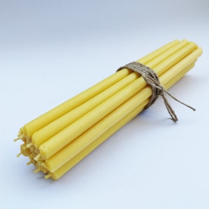 Church altar yellow beeswax candles - 15 pcs.  High quality ritual candles L-19 cm Ø-9.0 mm. About 3 hours burning time. Made in Slovenia.