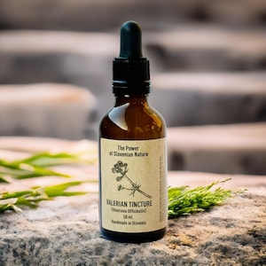Valerian root Tincture (Valeriana Officinalis)