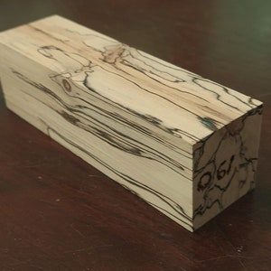Quantity orders unstabilized spalted maple knife scales, straight grain