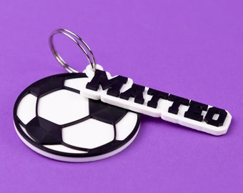 Personalized Football Keychain – Custom Name 3D Printed Keyring – Soccer Gift for Kids, Party Favors, and Teams – Team sport gift