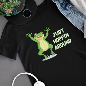 Frog Lover Gift, Man I Love Frogs, Funny Frog Shirt, Funny Tshirts, Frog and Toad Tshirt, Animal Lover Tshirt