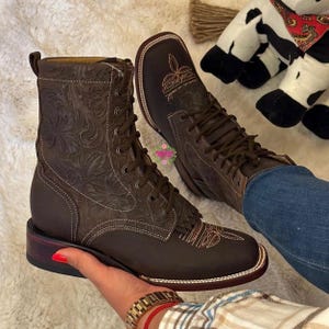 Botas Lacer - Botas de piel color chocolate con herramientas
